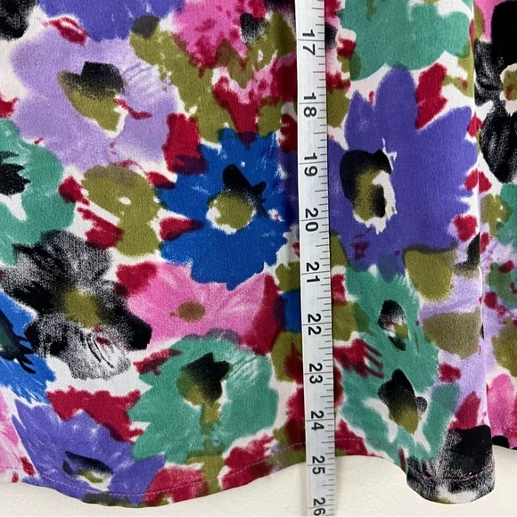 BDG 100% Silk Urban Outfitters Watercolor Floral Print Lightweight Boho Top - Picture 5 of 12